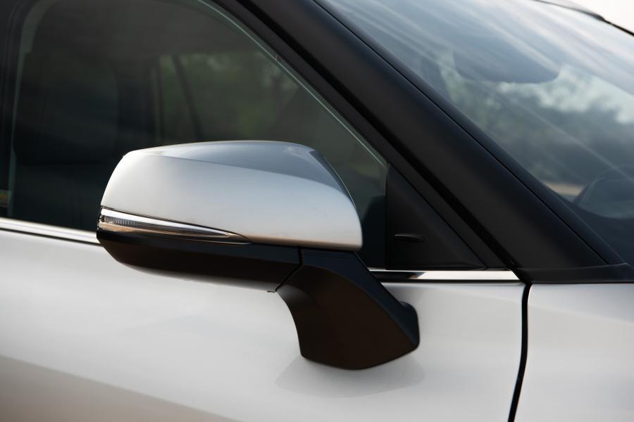 Детали экстерьера Toyota Highlander XLE 2019 года  (фото 27 из 34)